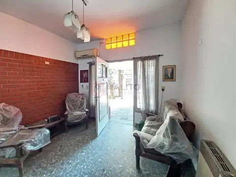 Depto Tipo Casa 3 ambientes con 1 baño