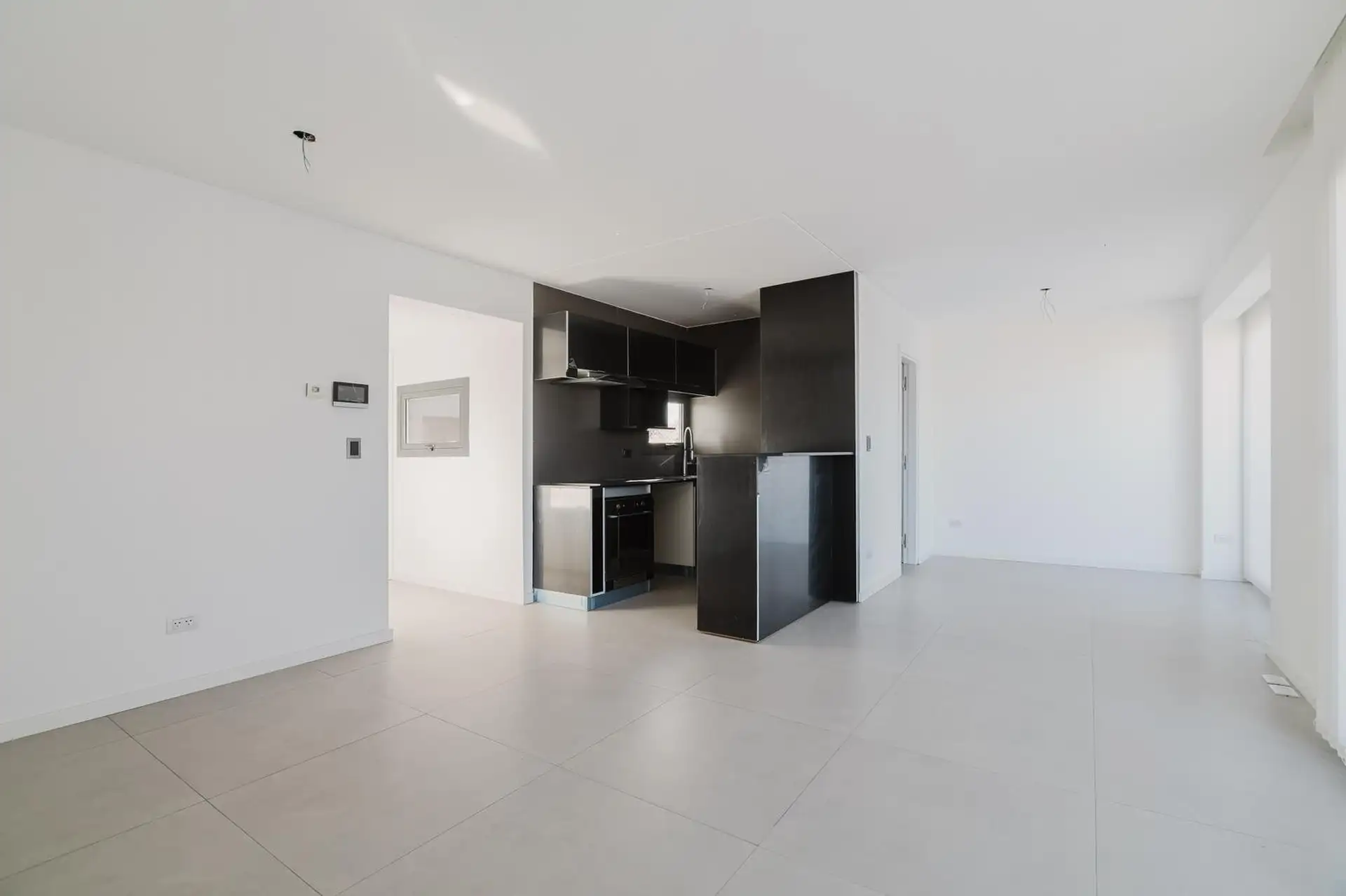 Monoambiente con balcón – 4° piso al contrafrente – Plaza Mitre – MDP