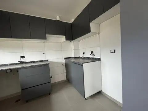 Depto Tipo Casa en Venta en Jardin, USD 147.000