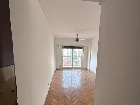 MUY LINDO 3 AMBIENTES CONTRAFRENTE CON BALCON VISTA ABIERTA