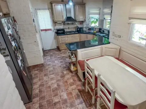 VENTA CASA - CLUB DE CAMPO PUEYRREDÓN