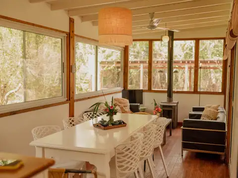 Casa 7 ambientes con 3 baños