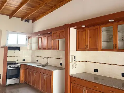 Casa en Venta en Bragado, USD 95.000
