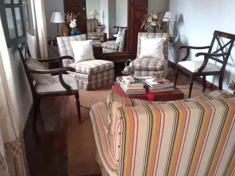 Casa en Venta en Barrio Tres Cerritos, USD 140.000