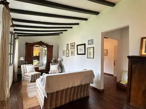 Tres Cerritos. Los Pinos 100