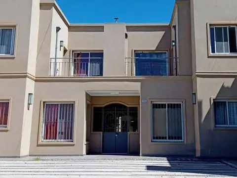 DEPARTAMENTO EN VENTA - CAÑUELAS