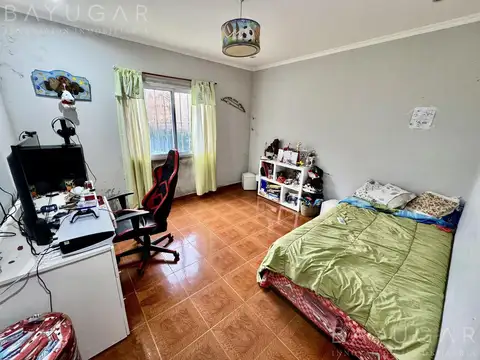 Venta Casa 3 amb con Jardin en Del Viso - Con Cochera