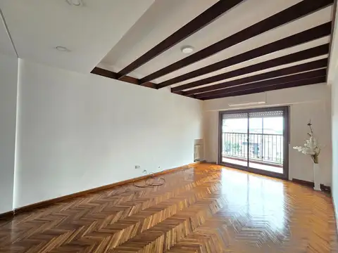 Departamento en Alquiler de 4 dormitorios
