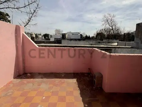 DEPOSITO O LOCAL EN VENTA LA PLATA