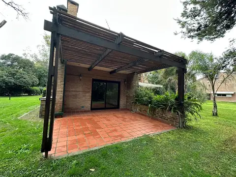 Casa Dúplex  en Alquiler en Pilar del Lago, Pilar, G.B.A. Zona Norte