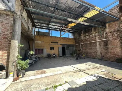 Lezica 4077 , Piso 0