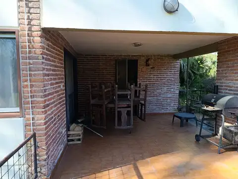 ISLA DELTA ,RIO CARAPACHAY KM 13,5 TIGRE "Las Tarariras"