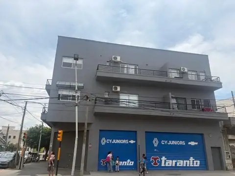 Mansilla 6100, Piso 2