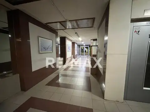 ALQUILA OFICINA 24 m2 Edificio Chrestia, Neuquén