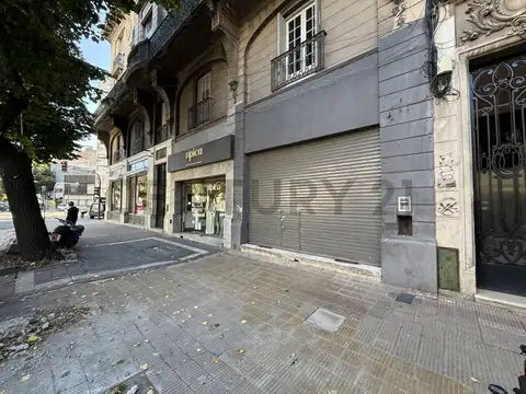 DIAGONAL 80 E/ 49 Y 50 | LOCAL EN DIAGONAL 130 MTS TOTALES