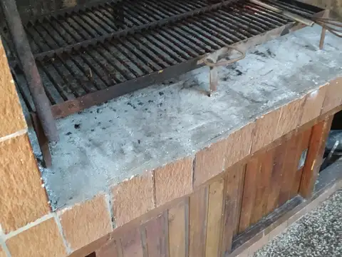 Casa quinta en alquiler temporario de 75m2 ubicado en Pueblo Esther