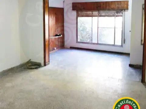 Depto Tipo Casa en Venta con 1 cochera