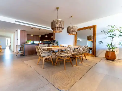 Departamento 4 ambientes con 3 baños