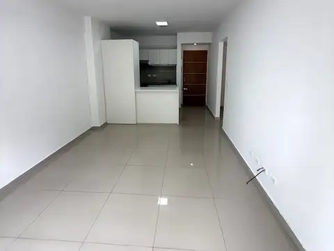 Departamento en Alquiler en Avellaneda, $ 690.000