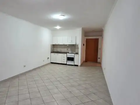 Departamento en Alquiler en San Cristóbal, $ 550.000