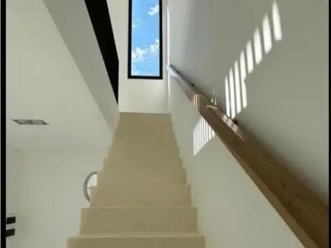 Depto Tipo Casa en Venta al Norte
