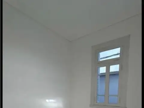 Depto Tipo Casa 4 ambientes con 2 baños