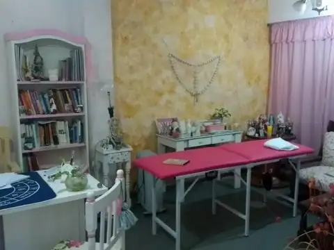 Casa  en Venta ubicado en Castelar, Morón, G.B.A. Zona Oeste - AMA0061_LP545130_8