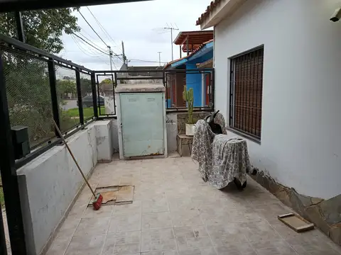 Esteban De Luca 100