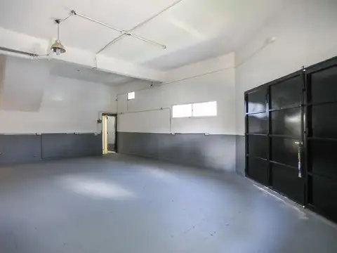 Casa 5 ambientes con 1 baño