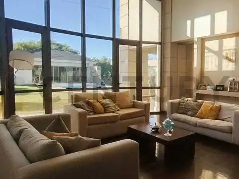 Casa en Venta en Countries y Barrios Cerrados en las Heras, USD 1.200.000