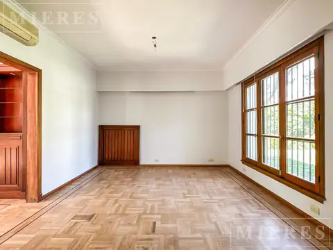 Casa 7 ambientes con 3 baños