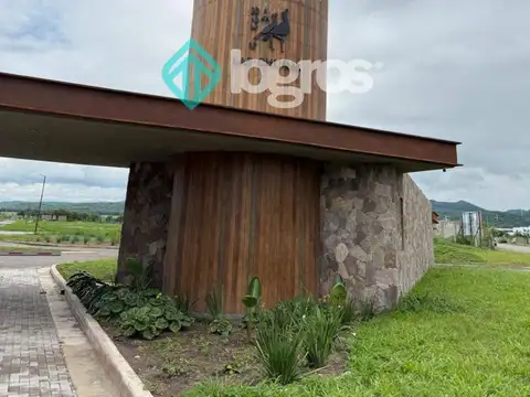 Lote en venta de 900m2 en Barrio cerrado Las Chuñas