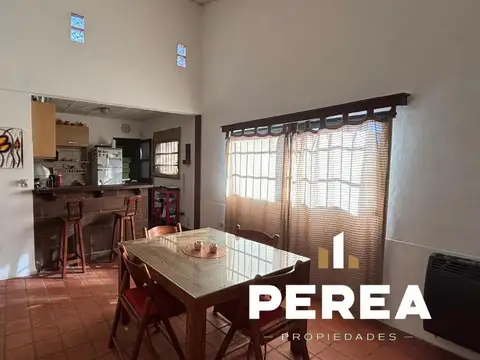 Casa 4 ambientes con 1 baño