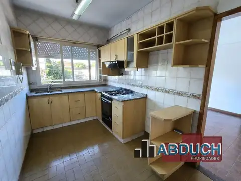 ALQUILER 3 AMBIENTES