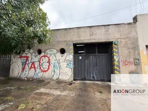 Galpón en alquiler de 800m2 ubicado en La Plata