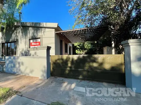 Casa en Venta con 1 cochera