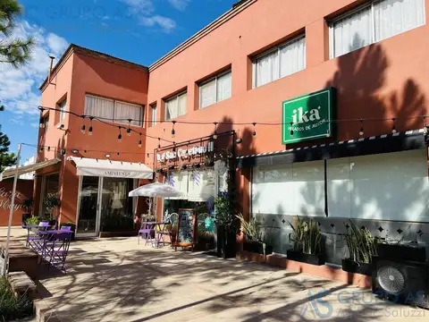 Local en Alquiler en Funes, $ 1.400.000