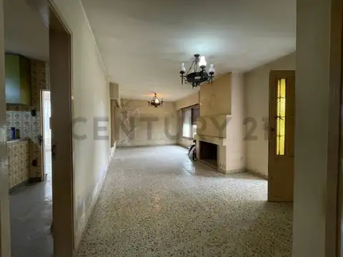 Venta Casa 3 ambientes a reciclar en Tortuguitas