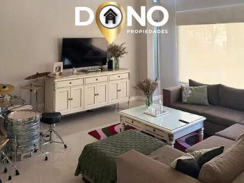 Casa en Venta en Berazategui, USD 690.000