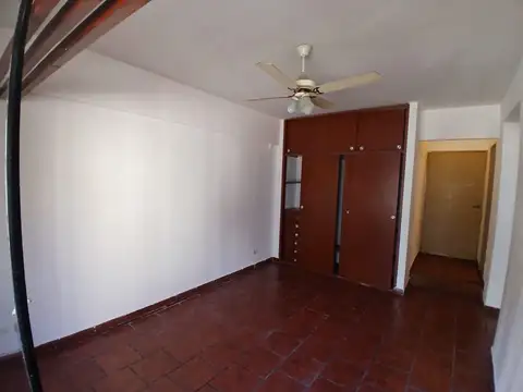 Departamento en Alquiler en Recoleta, $ 550.000