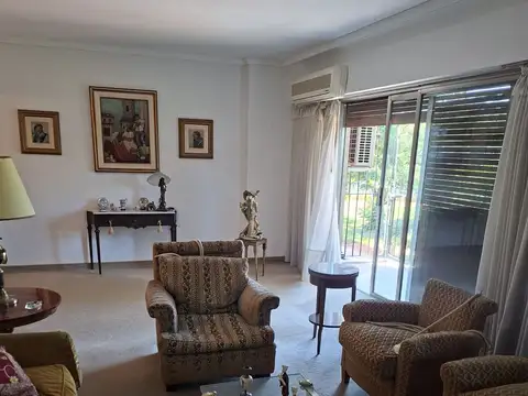 J F Kennedy 2800 piso 146 m2 en  exclusiva ubicacion