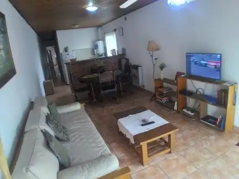 Bartolomé Mitre al 1300 B. Hospital