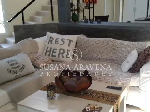 Casa en Venta con 1 cochera