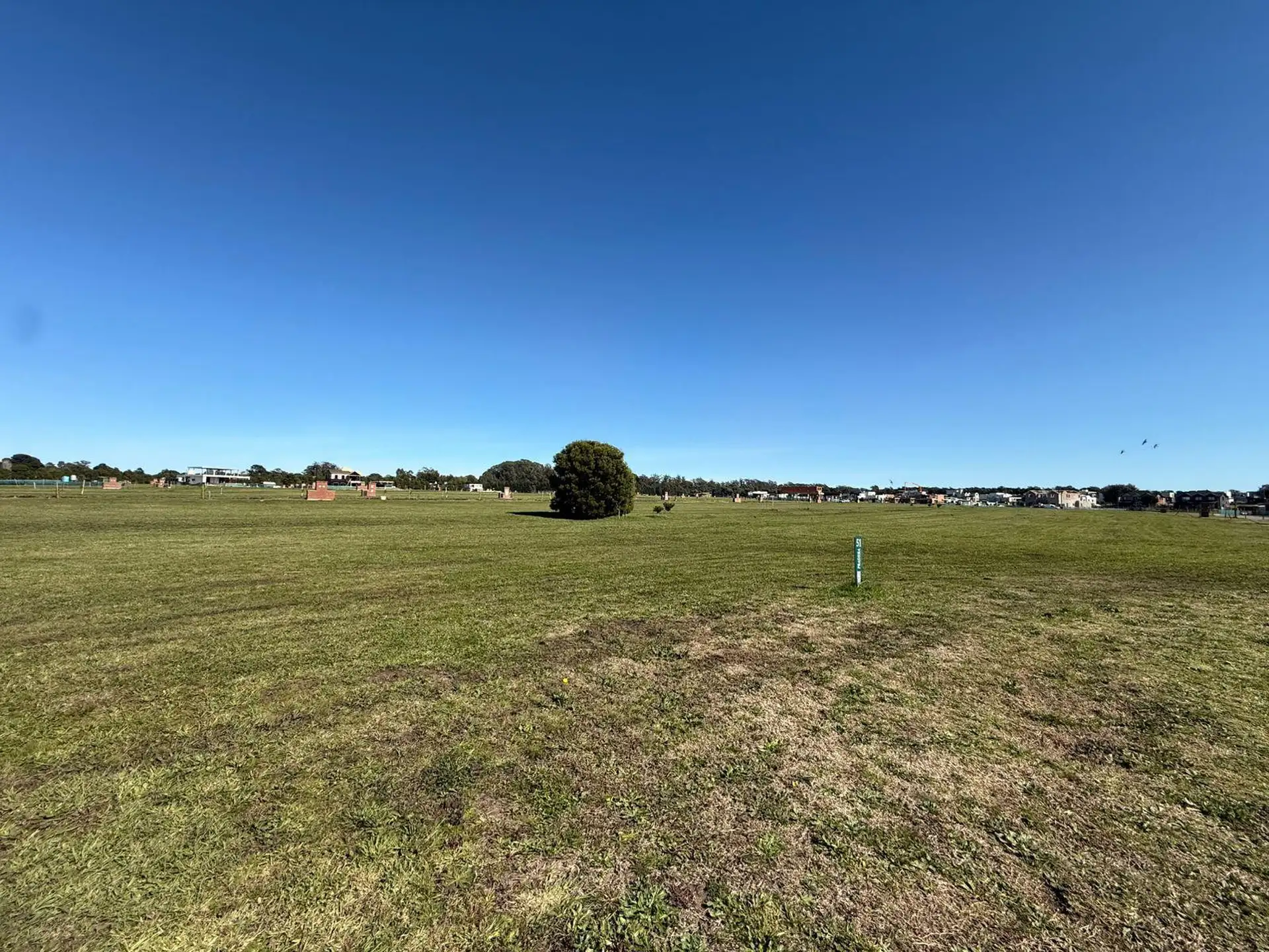 Lote en venta en barrio privado Casonas del Haras