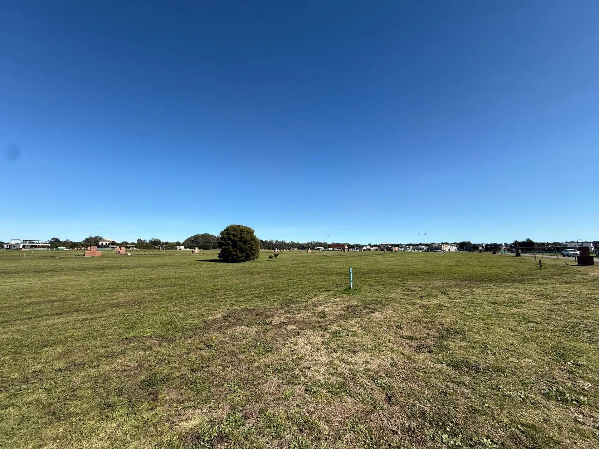 Lote en venta en barrio privado Casonas del Haras