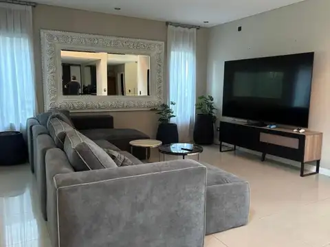 Casa en Venta al Noroeste