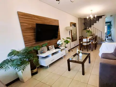 Departamento 4 ambientes con 2 baños