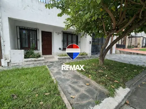 VENTA CASA EN BARRIO TRES CERRITOS