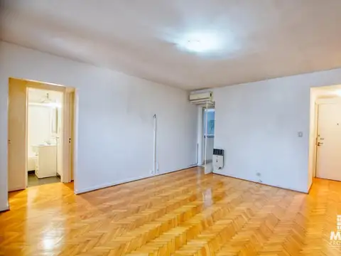 Lindo departamento de dos ambientes en excelente ubicación.