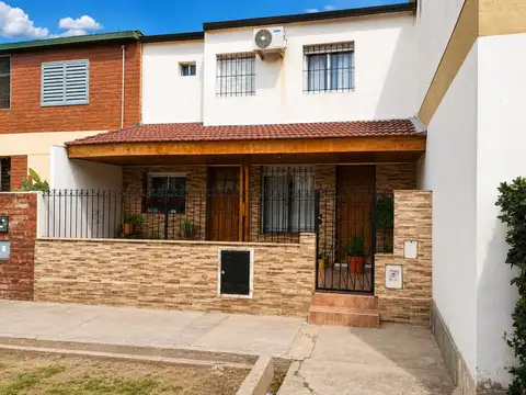 Casa en Venta en Santa Rosa, Capital